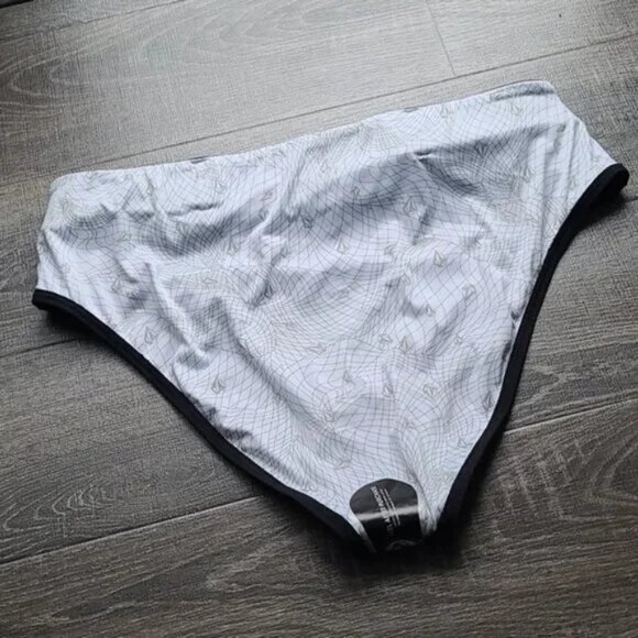 Volcom "Simply Rib Retro" belted Bikini Bottoms - Picture 5 of 5